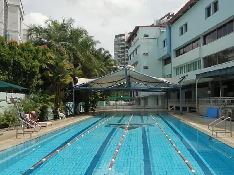 Metropolitan Ymca Singapore 4*,
